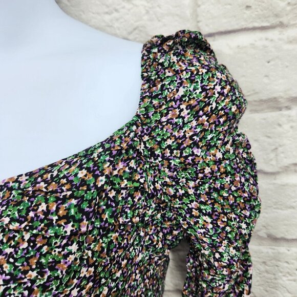 ASTR the Label Long Ruched Sleeve Livie Top in black green Ditsy Size Large NEW - Picture 4 of 16